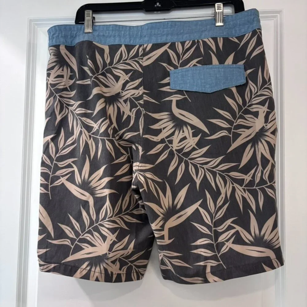 Target Goodfellow & Co Brown and Tan Board Shorts Tropical Leaf Print - Picture 9 of 9